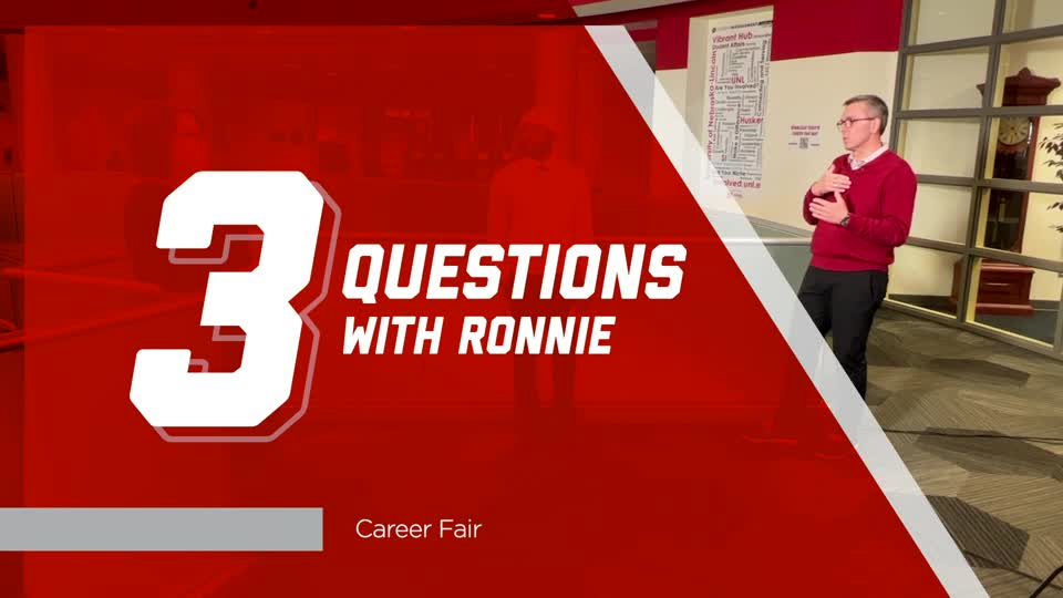 3 Questions with Ronnie | Career Fair