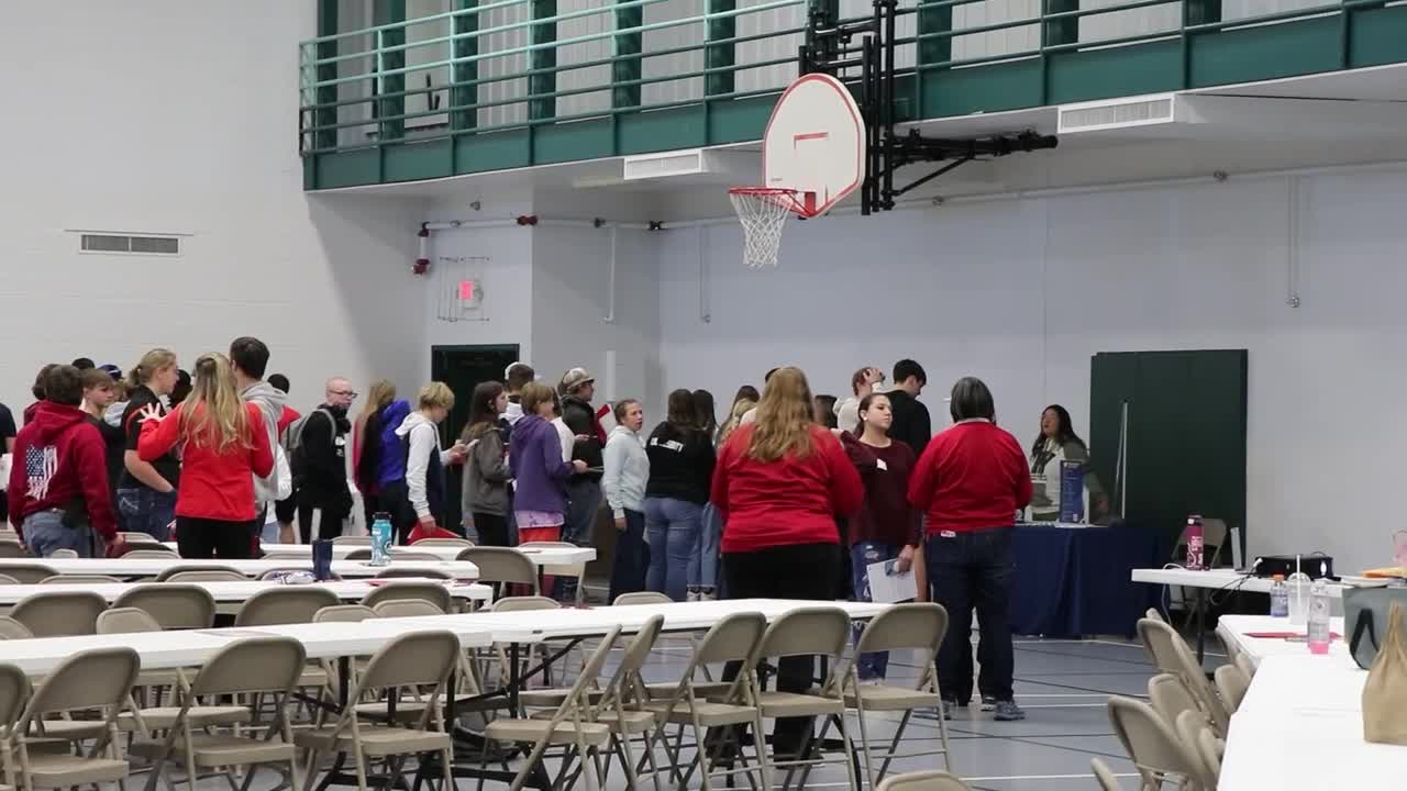 Students 'Connecting the Dots' at 4-H event