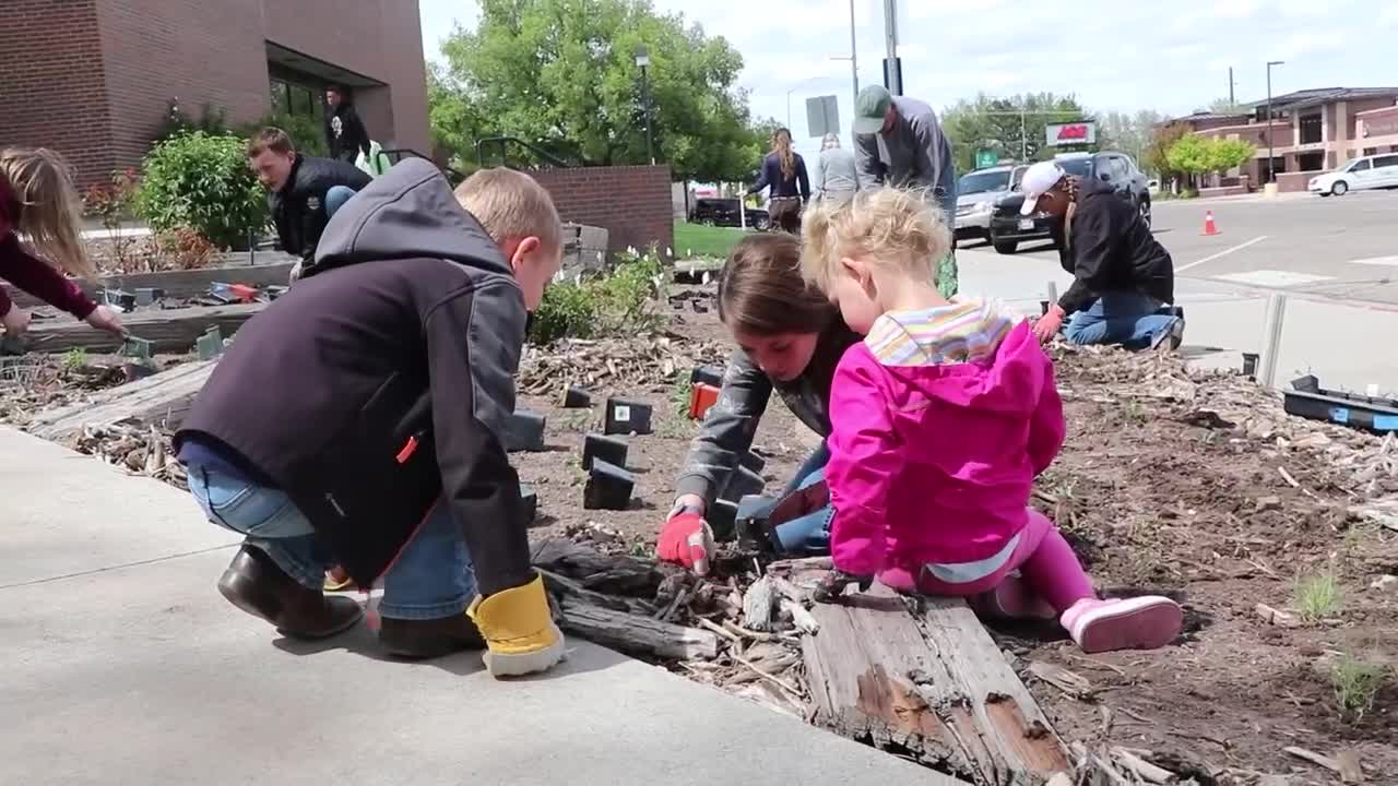 Pollinators get new digs at Scotts Bluff County Administration garden